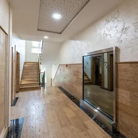 41 Διαμέρισμα *