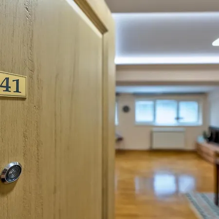 41 Ζλάτιμπορ